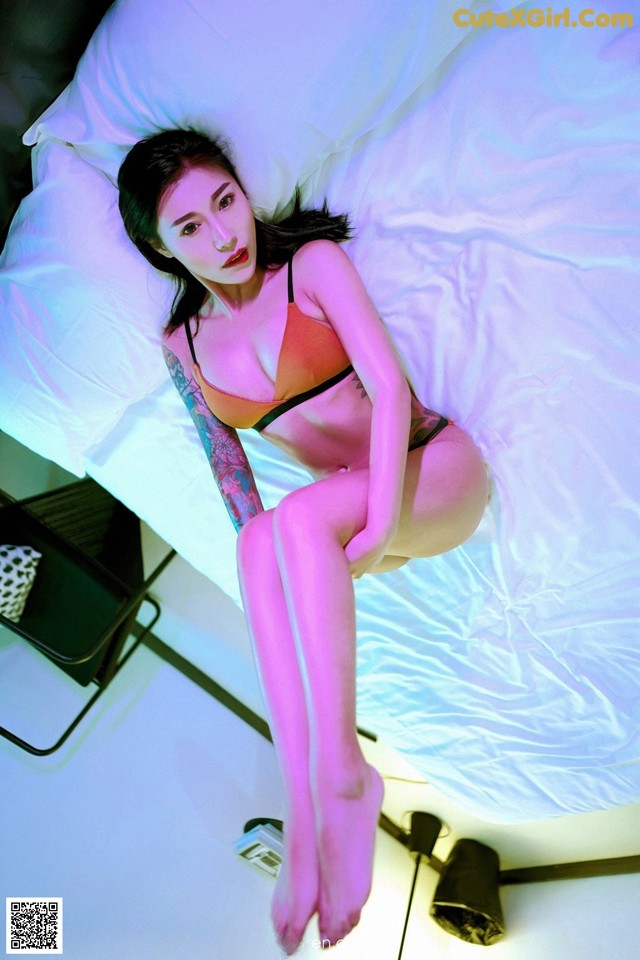 FEILIN Vol.179: Model 张二爷 Navira (47 photos)
