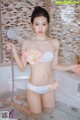 Beautiful YiRan boldly shows off her sexy figure with underwear in a bath (12 pictures) P1 No.dd9716